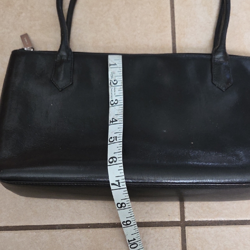 Hobo Black Leather Handbag - Picture 16 of 16